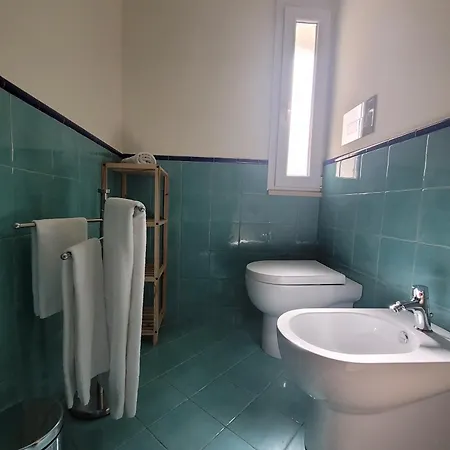 La Porta Della Costiera Apartment *